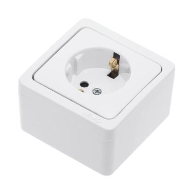 Ne-Ad Sıvaüstü Topraklı Priz Çocuk Korumalı 95-08-E